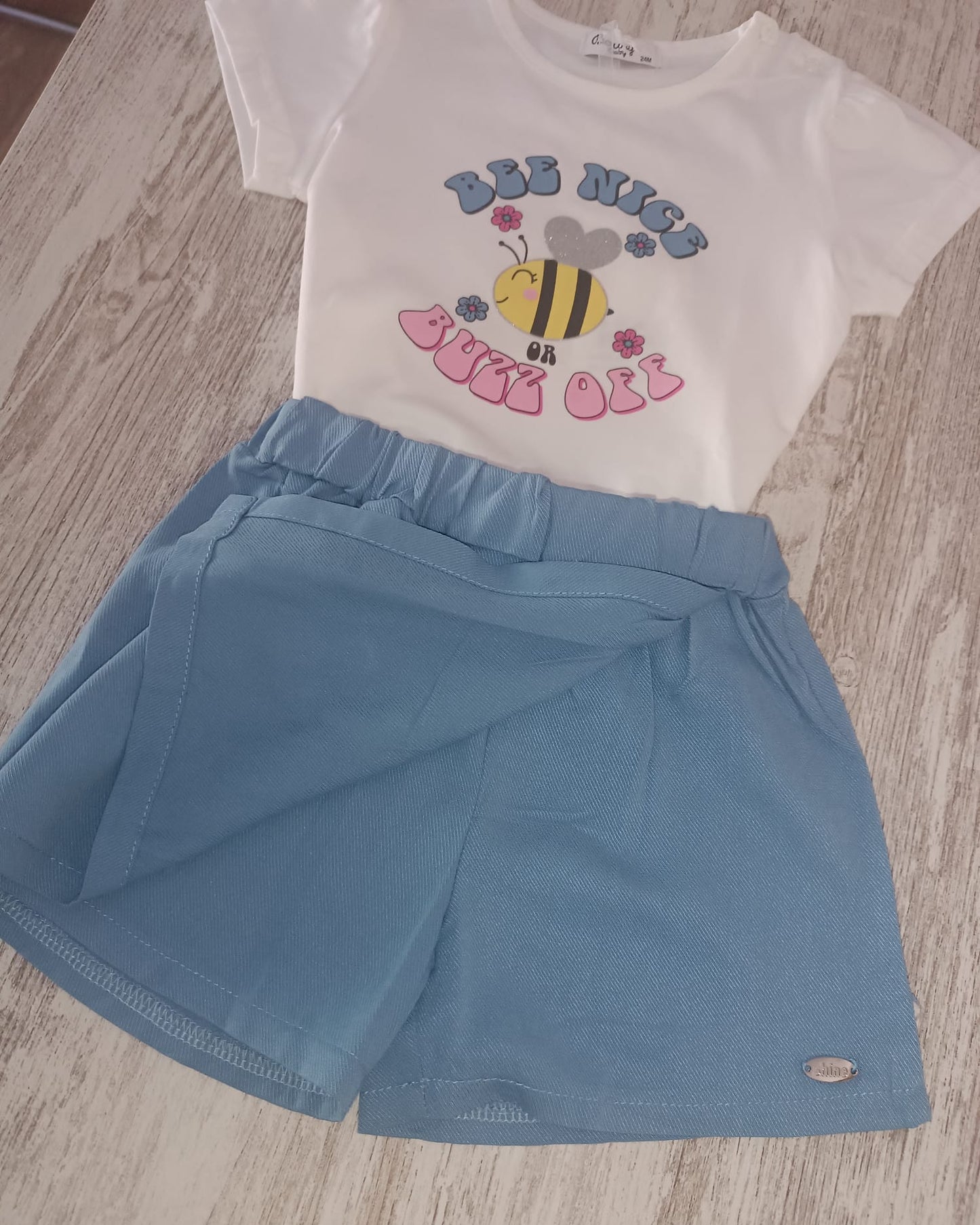 Conjunto Bee Nice