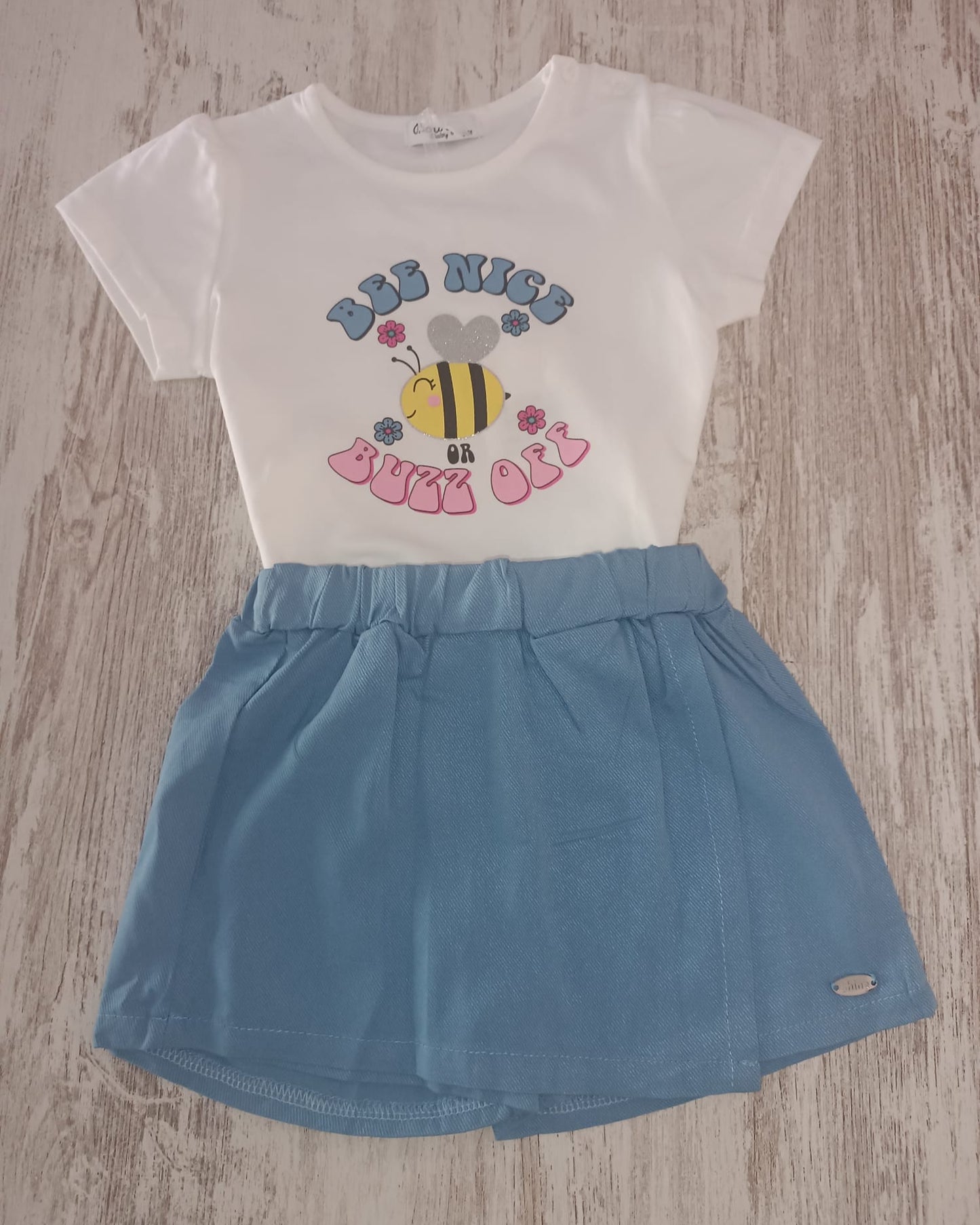 Conjunto Bee Nice