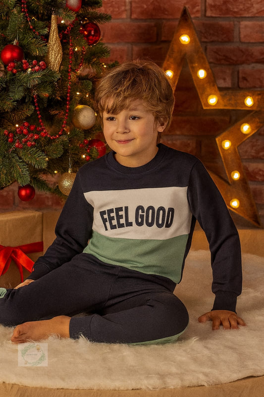 Um conjunto super bonito, super prático. Perfeito para dias frios, de atividades e para as manhãs de Natal, é impecável.