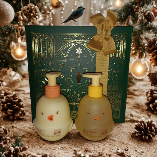 Surpreende quem mais ama com a mor e cuidado.

O sabonete líquido e a loção de banho boti, são perfeitos para os mais pequenos.

Depois de um banho, nada melhor que sentir o cheiro e as dicas da pele dos mais pequenos.

Uma excelente opção de presente para surpreender quem mais gosta.

Produto Boticário